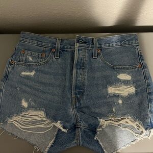 Levi’s Jean Short